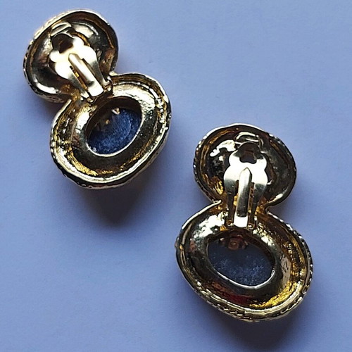 Clip-on earrings used, purple