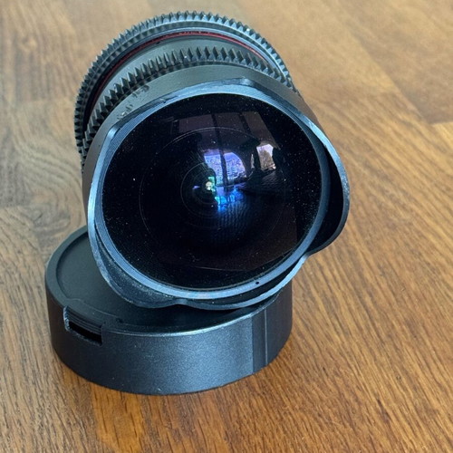 Samyang 8mm T3.8 VDSLR UMC Fish-eye CS II used ultra-wide lens
