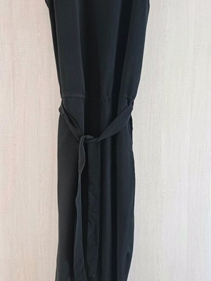 Sleeveless jumpsuit crepe black used, size M