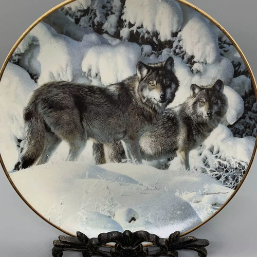 Bradex decorative plate new, Bradford Exchange "Long Distance Hunters" 1996
