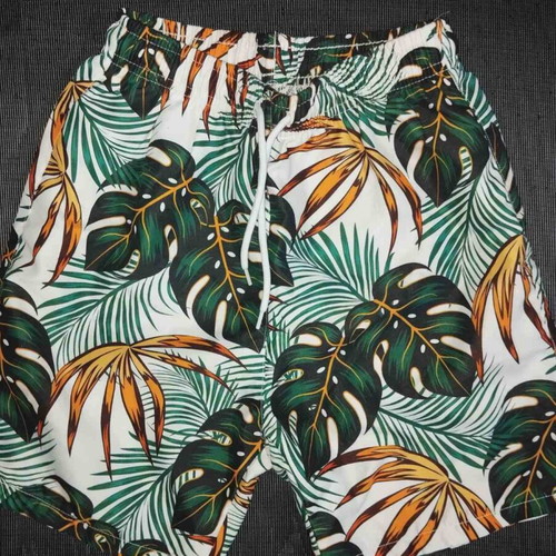 Boys' swimsuit 8 years like new with beautiful design without spandex