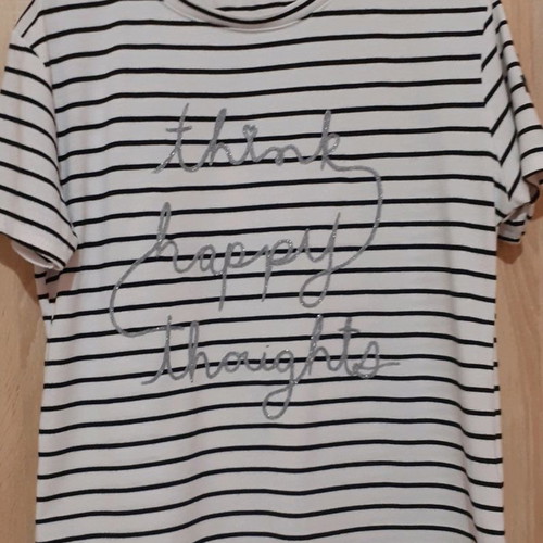 Women's t-shirt used, size M-L, front embroidery