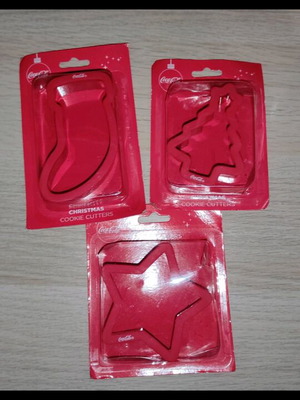 Coca Cola cookie cutters new, set of 3 Christmas shapes