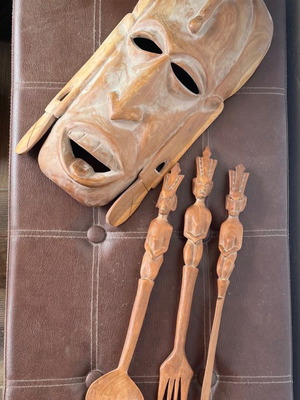 Wooden decorations used, set