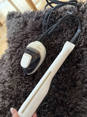 L’Oréal SteamPod 3 hair straightener used
