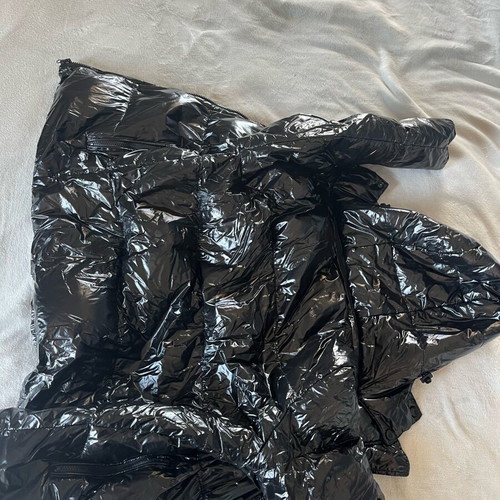 Staff black puffer jacket like new, size M