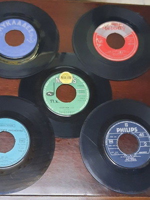 Vinyl records used, pack of 5, 7" 45rpm, laiko, 1970s jukebox