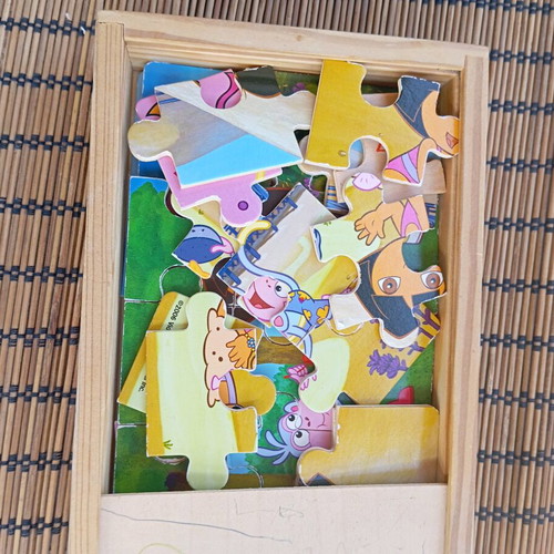 Dora puzzle used