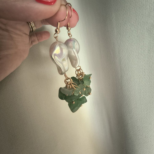 Glam dangle earrings with pearl and semi-precious stones