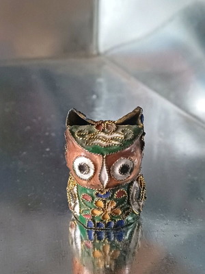 Vintage cloisonné owl collectible, like new, handmade