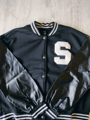 Shein jacket new, black with leather sleeves