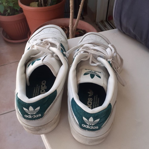 Adidas sneakers size 41.5 like new, green and white