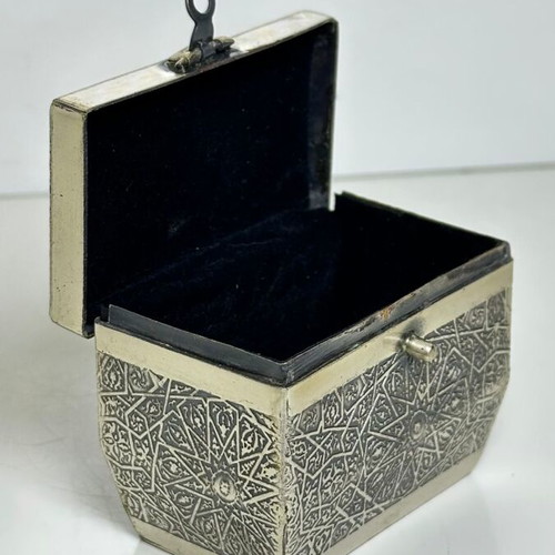 Metal Jewelry Box with Ornate Oriental Reliefs like new
