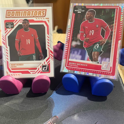 Donruss Road to World Cup 2025/26 Portugal Nuni Mendes Insert and Dominators cards like new