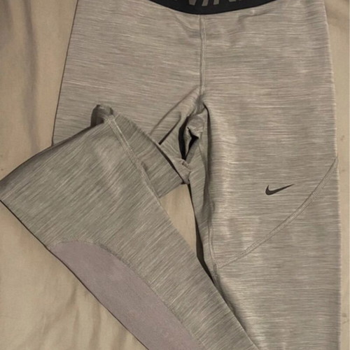 Nike Pro leggings like new