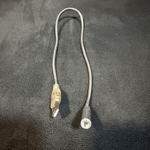 Small USB light for laptop like new