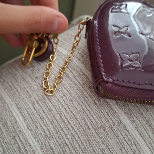 Zara vintage purple heart-shaped wallet used