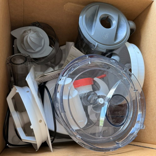 Bosch Food Processor 1250W with 3.9lt Bowl like new