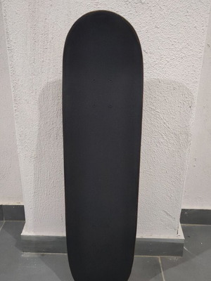 Skateboard used, functional, size 80x20 cm