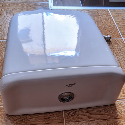 Ideal Standard porcelain toilet cistern dual flush like new