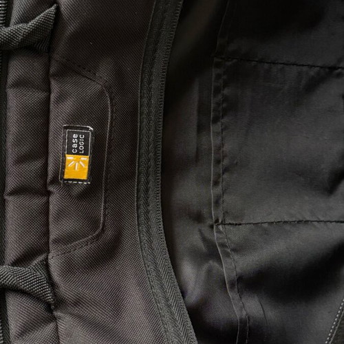 Case Logic laptop bag like new for 16-inch laptops