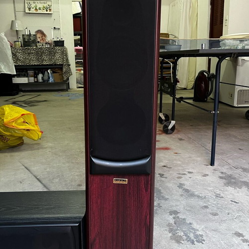 Crystal Audio sound system like new with 6 speakers and crossover
