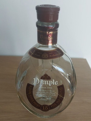 DIMPLE 15 years bottle