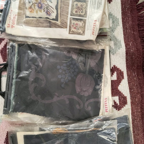 Pack of 9 new packaged embroidery from the 70s collectible