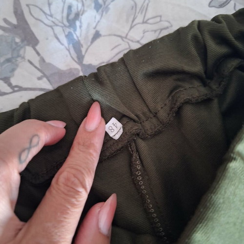 Women's green pants, size M / 38 / 10