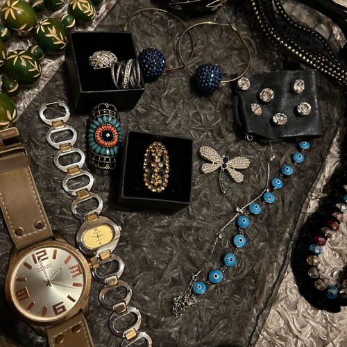 Jewelry pack used
