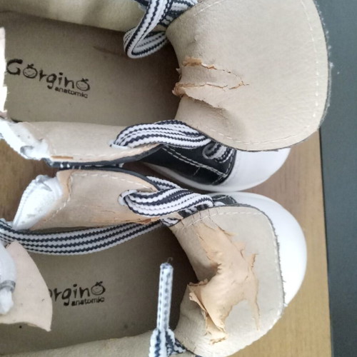 Gorgino baby boots size 21 like new