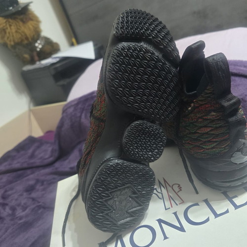 Nike LeBron 15 EP BHM sneakers size 42.5 new