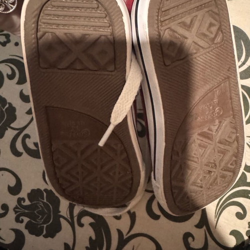 Converse All Star μπορντώ νούμερο 26 σαν καινούργιο παιδικά σταράκια