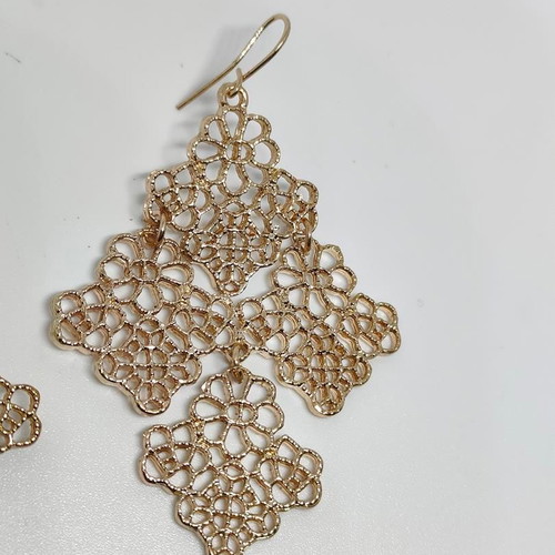 Gold Filigree Earrings like new, lightweight, hook clasp