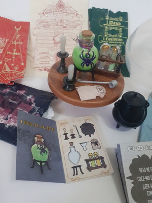 Harry Potter Miniverse set like new