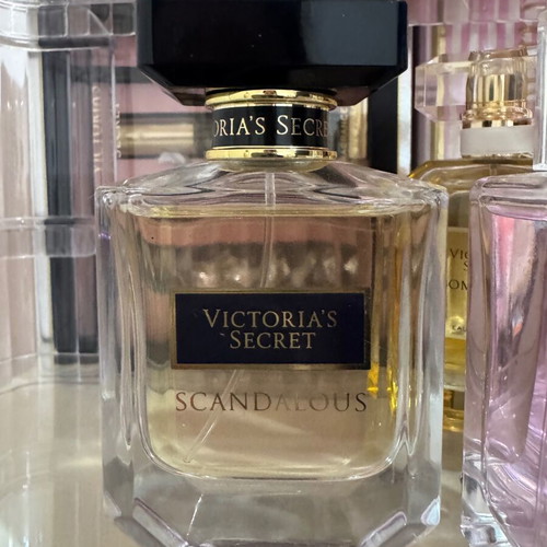 Victoria’s Secret Scandalous Eau de Parfum 50 ml new