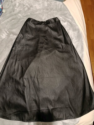 Long skirt new black leatherette with elastic waist