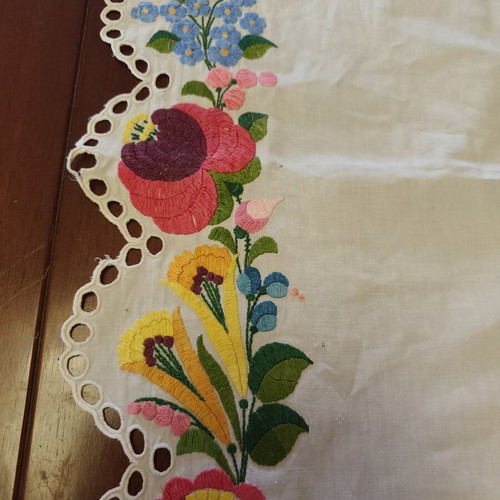 Handmade embroidery used 150x75