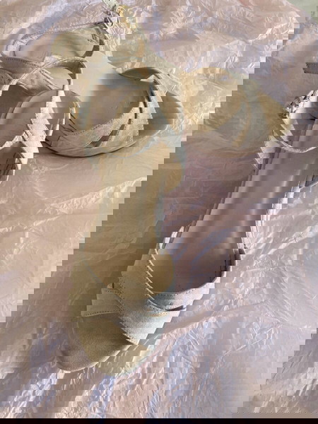 πλατφόρμες
