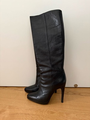 Casadei boots used, black leather with high heel