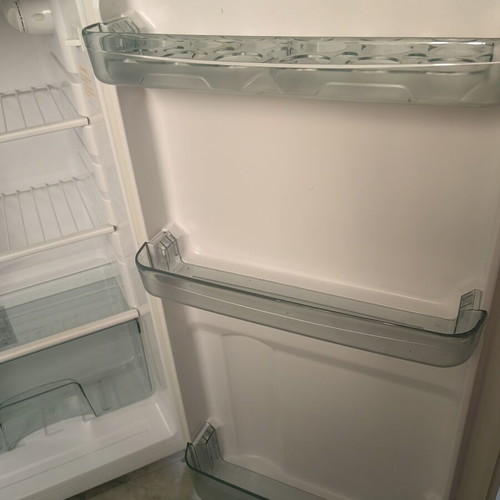 Trenton 156 refrigerator dimensions 135x48 like new