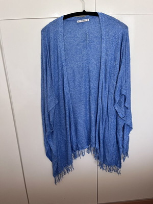 Pull & Bear knitted kimono, light weave, blue, size M