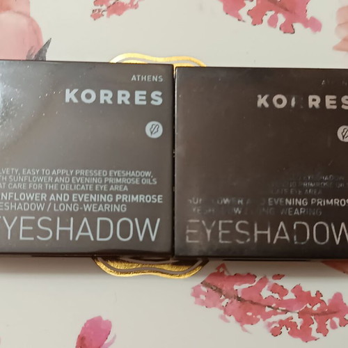 Korres eyeshadows used, set with blue and olive shades