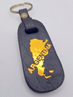 Leather key holder keychain Argentina like new, brown