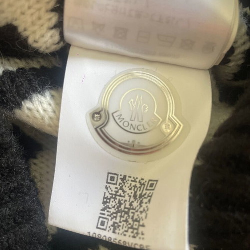 Moncler sweater black and white, XS kids