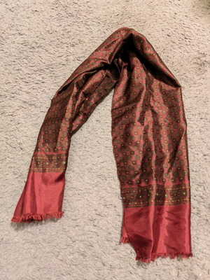 Satin scarf in excellent condition