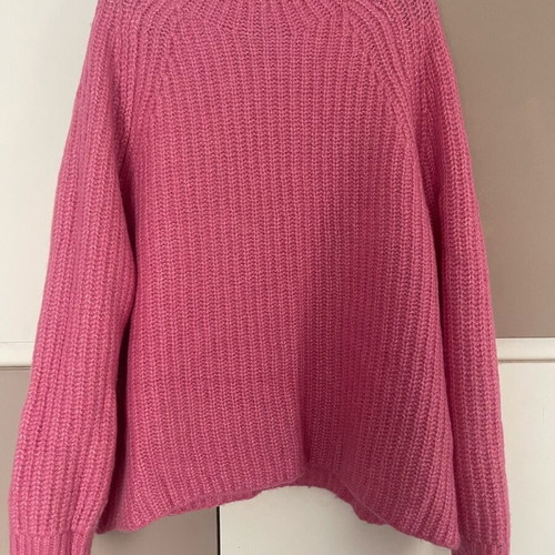 Massimo Dutti wool knit size small like new, pink