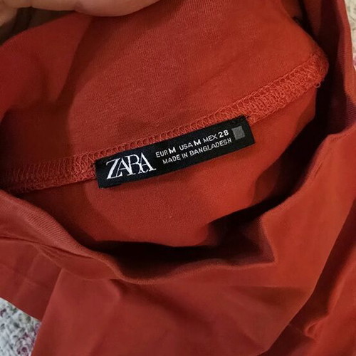 Zara Cotton Blouse New Red with Three-Quarter Sleeve and Low Turtleneck Size Medium