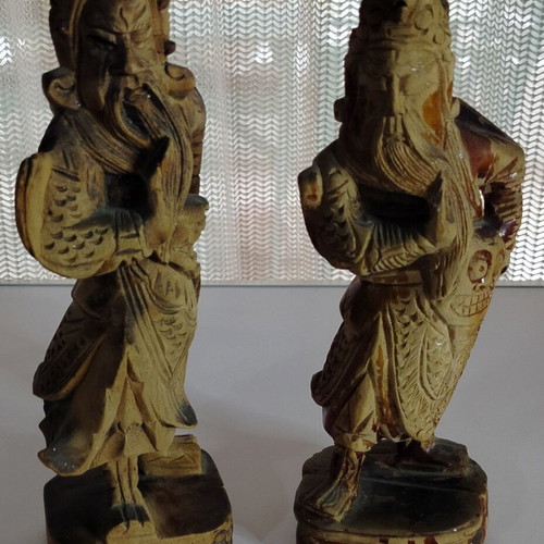 Wooden Chinese style figurines used, set of 2 pieces