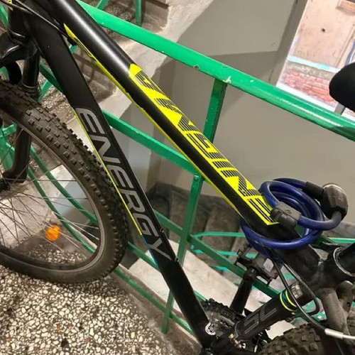 Energy Enigma mountain bike, 29 inch, black, front suspension, v-brakes